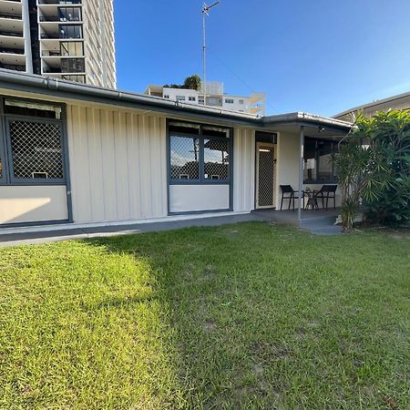 Tropicana Motel Gold Coast Dış mekan fotoğraf