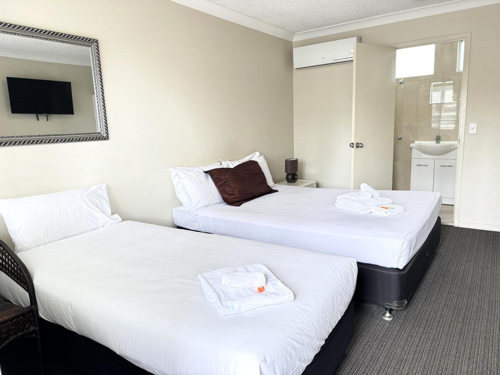 Tropicana Motel Gold Coast Dış mekan fotoğraf