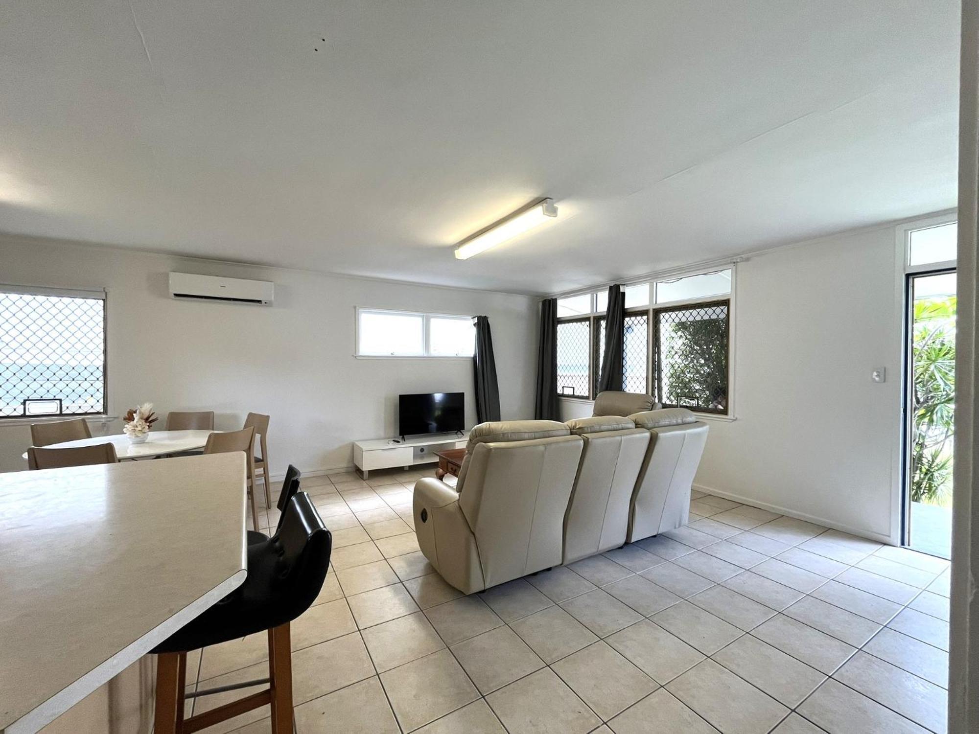 Tropicana Motel Gold Coast Dış mekan fotoğraf