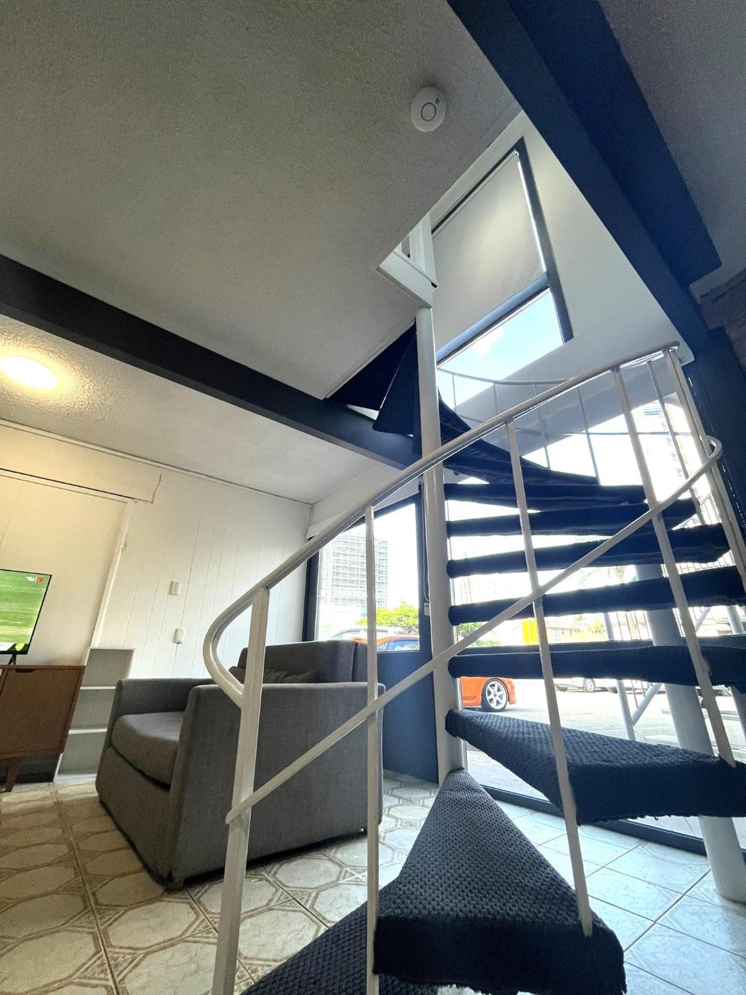 Tropicana Motel Gold Coast Dış mekan fotoğraf